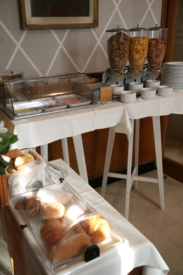 Hotel Il Sole Empoli Eksteriør billede